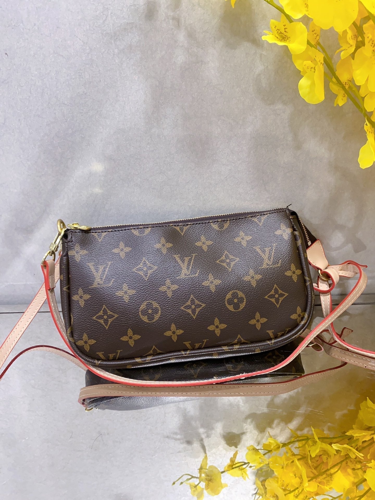 Louis vuitton handbag