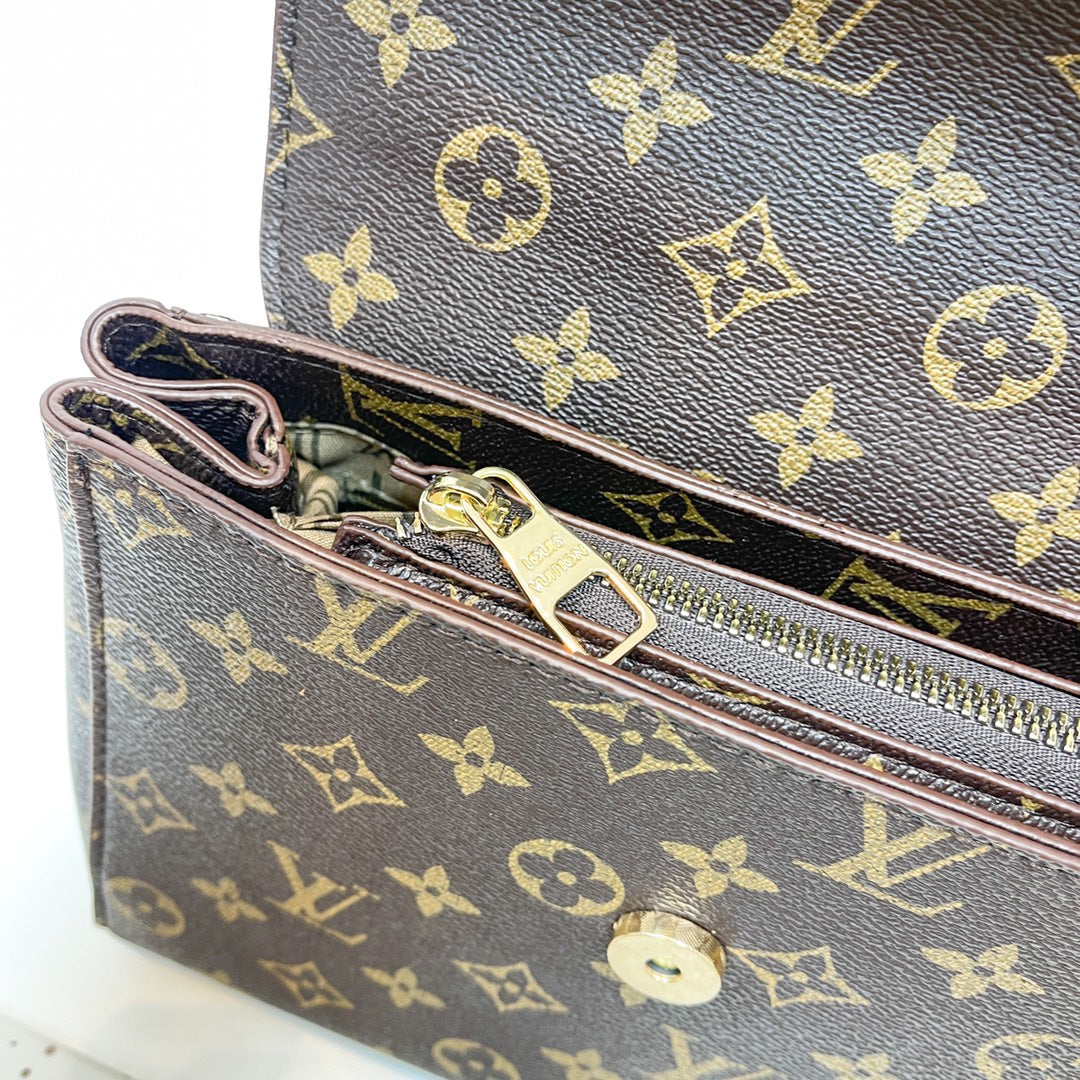 Louis vuitton handbag