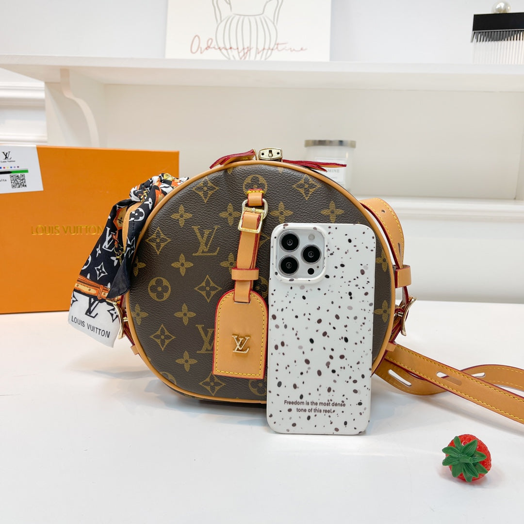Louis vuitton handbag