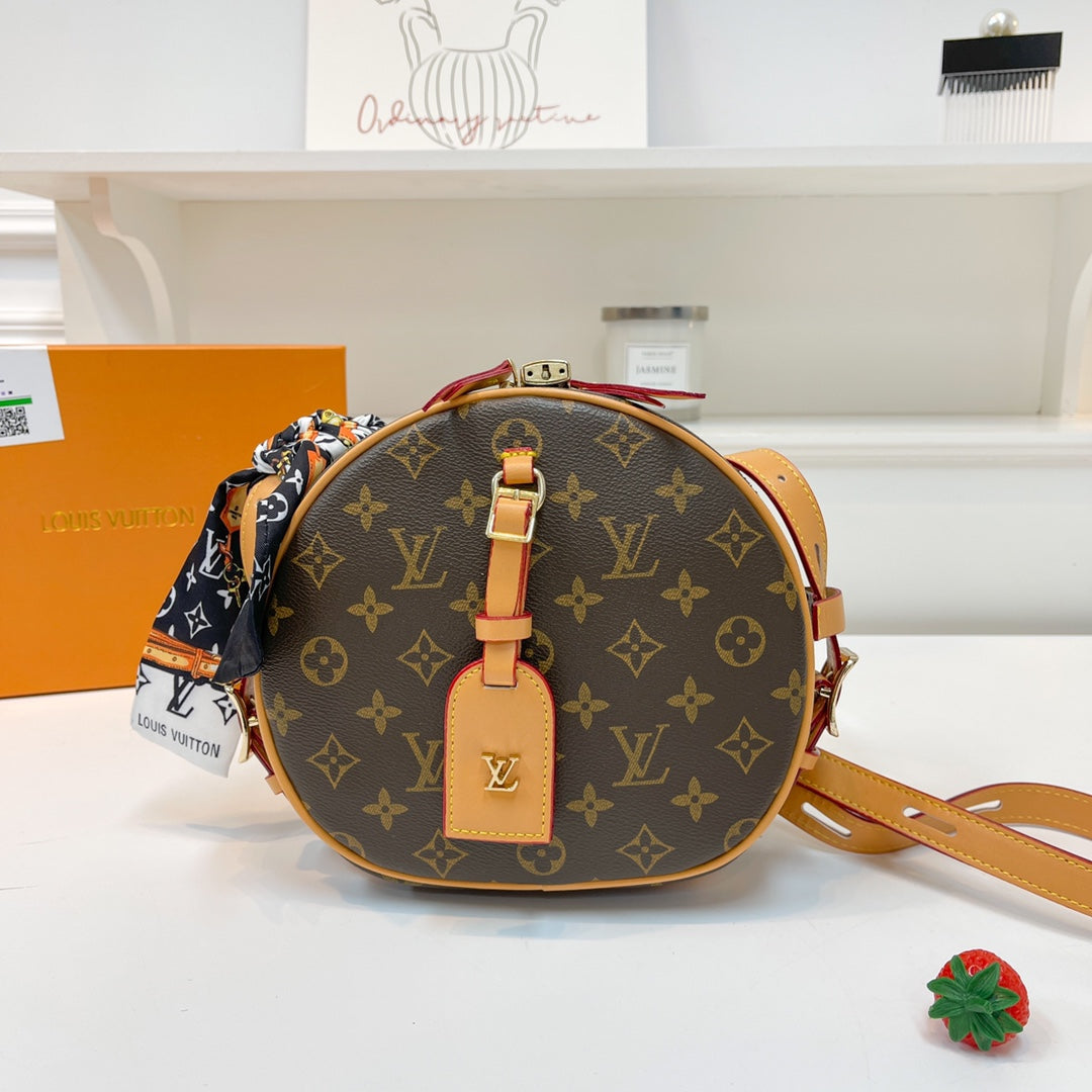 Louis vuitton handbag