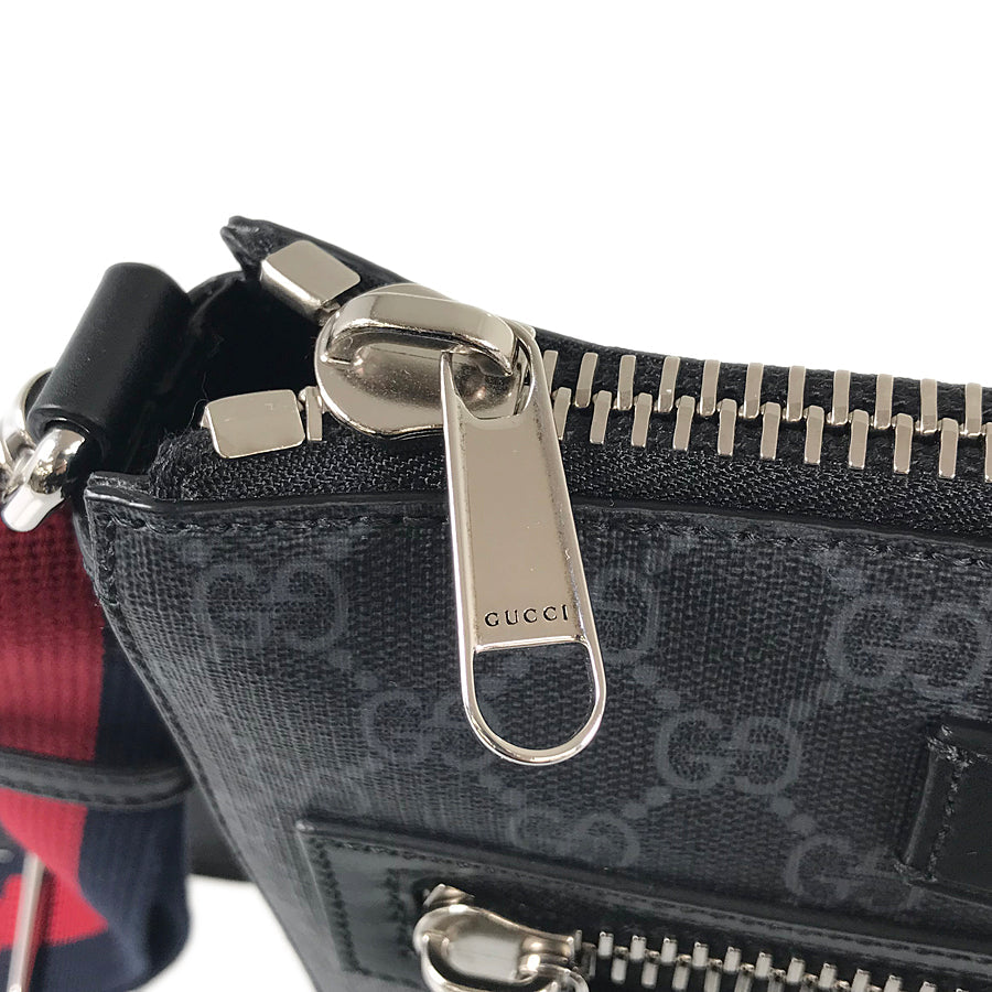 GUCCI GG Supreme 523599 Shoulder bag