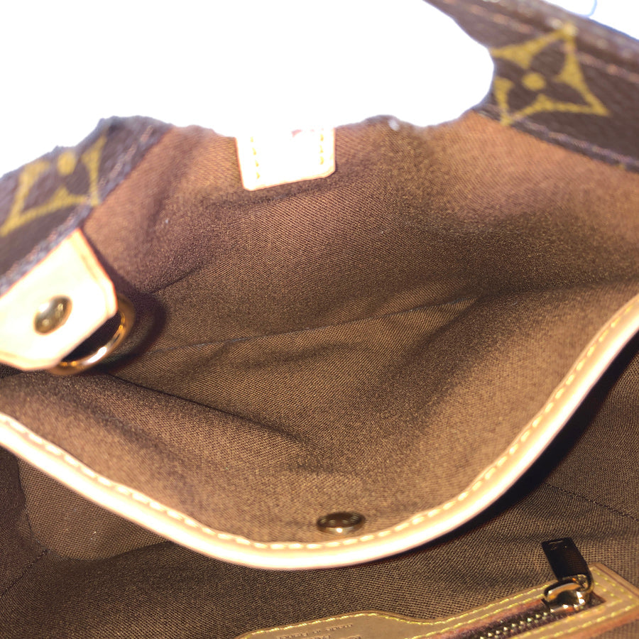 LOUIS VUITTON Handbag