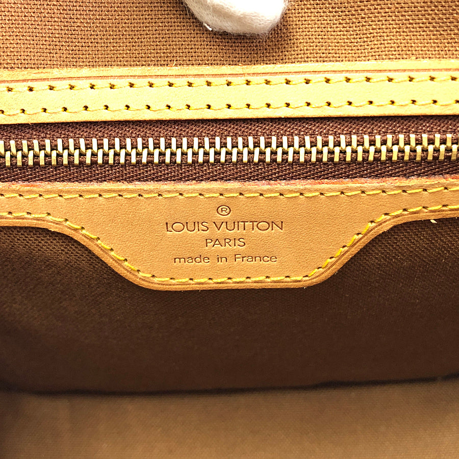 LOUIS VUITTON Handbag