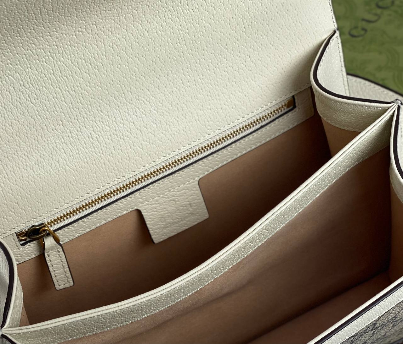 Gucci Ophidia small top handle bag beige