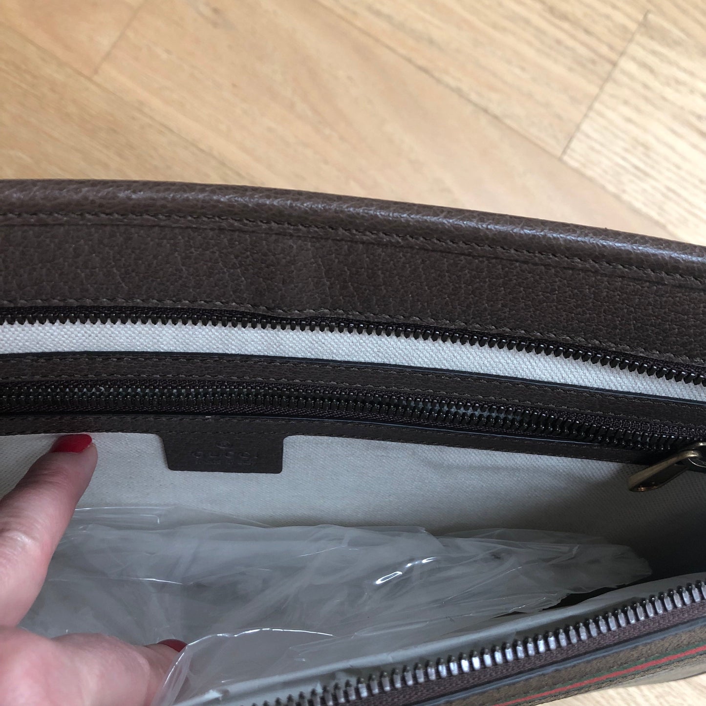 Gucci Ophidia GG Supreme Portfolio and Document Holder