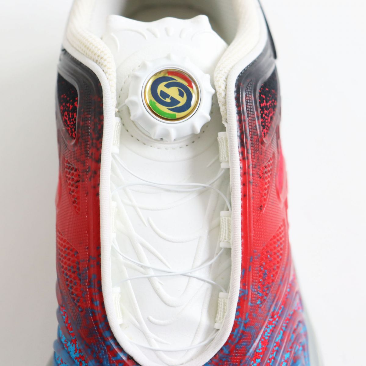 GUCCI sneakers Blurred multicolor mens 9.5 Used