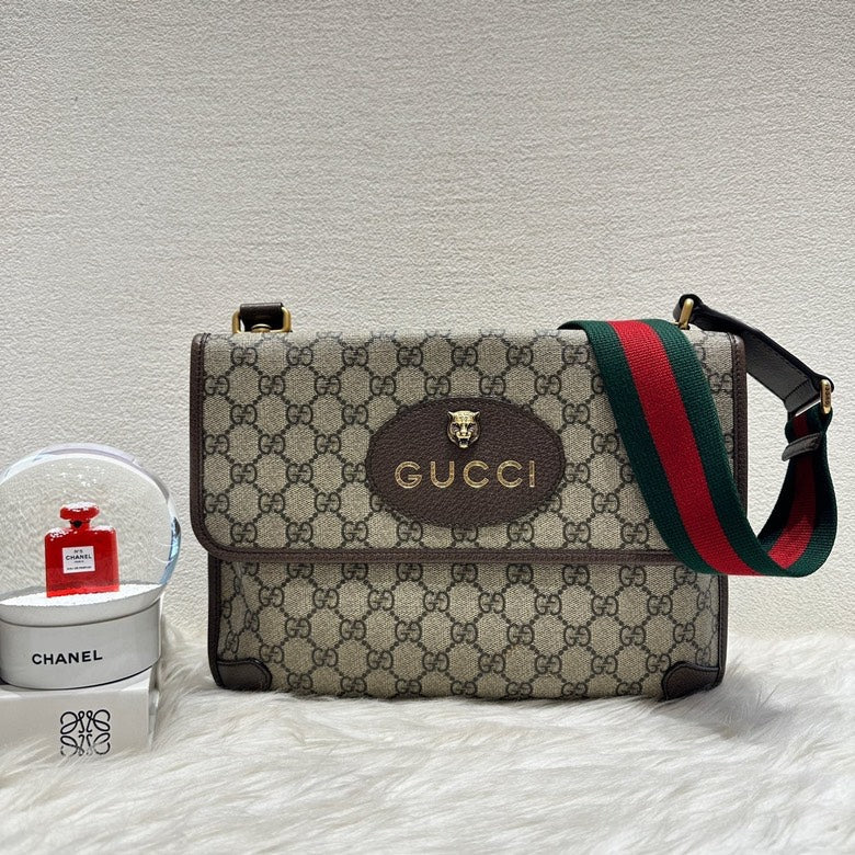 Gucci GG Supreme Beige Messenger Bag - Preloved Crossbody