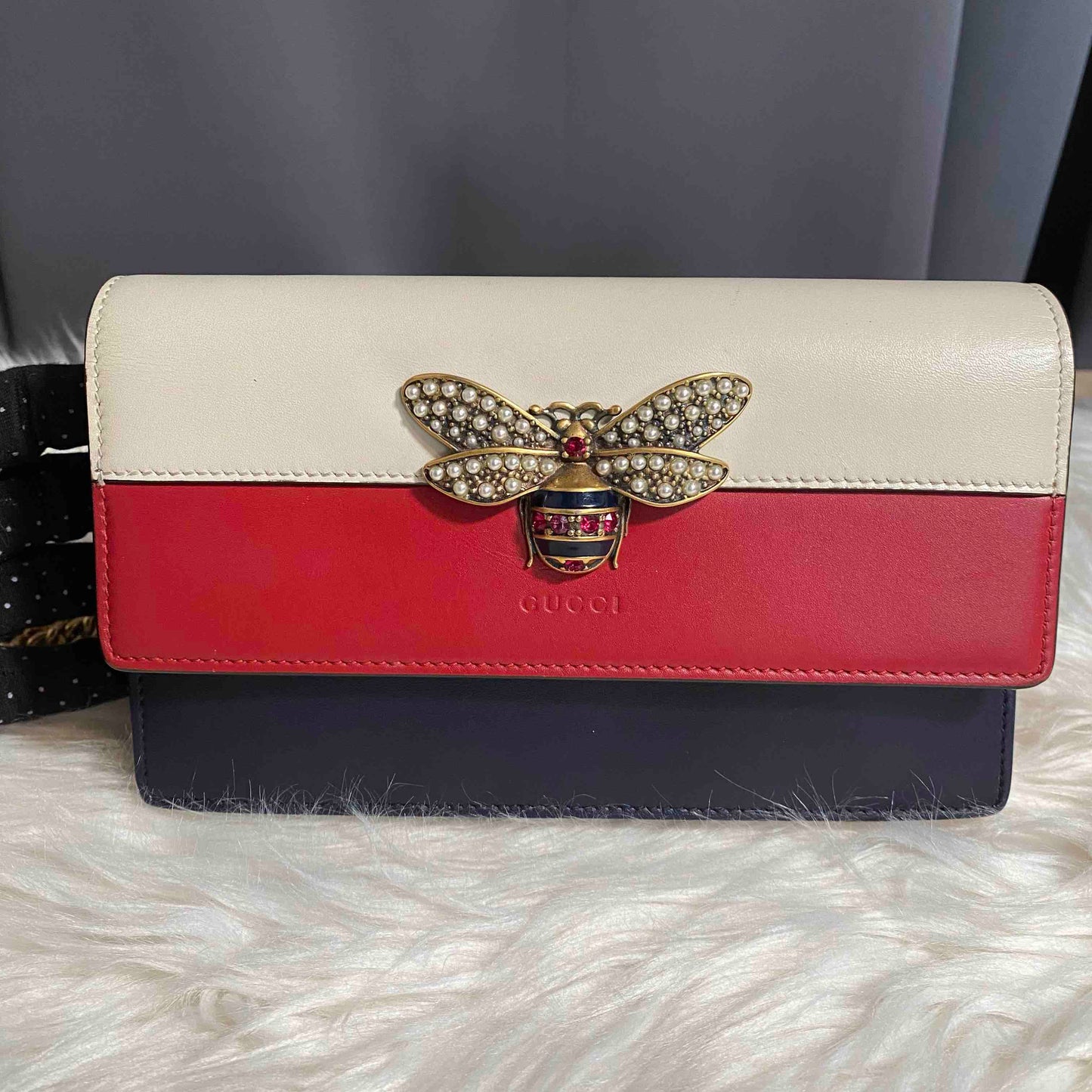 Gucci Sylvie White Red Navy Leather Crossbody Bag