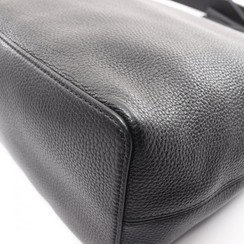 Gucci Soho Interlocking G Handbag Leather Black Tassel 2way