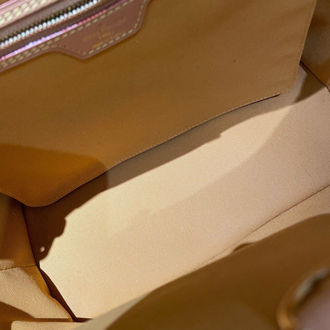 Louis Vuitton 2023 Limited Edition NeverFull MM