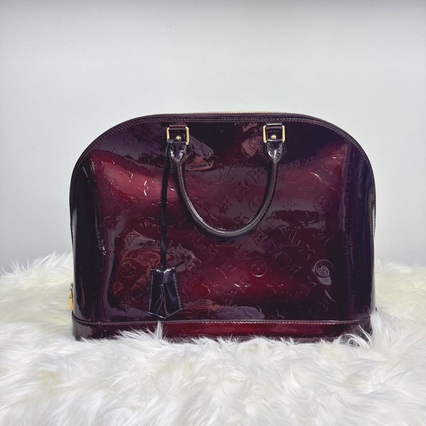 Louis Vuitton Alma GM Vernis Amarante Handbag