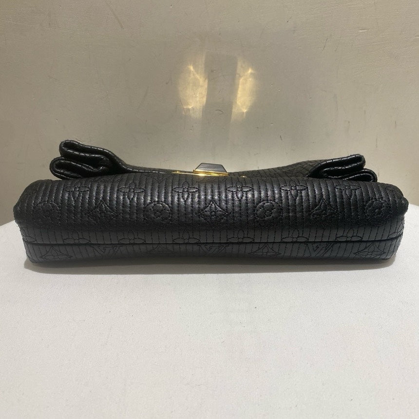 Louis Vuitton Black Leather Monogram Clutch Medium