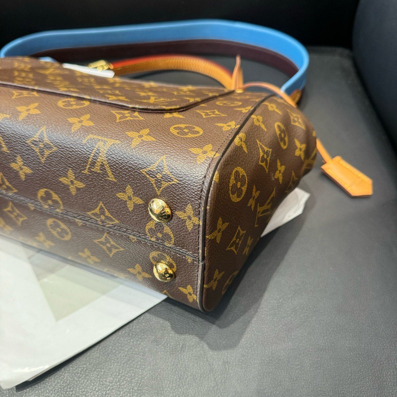 Louis Vuitton Cluny Brown Monogram Canvas Handbag 30x22.5x12 2018