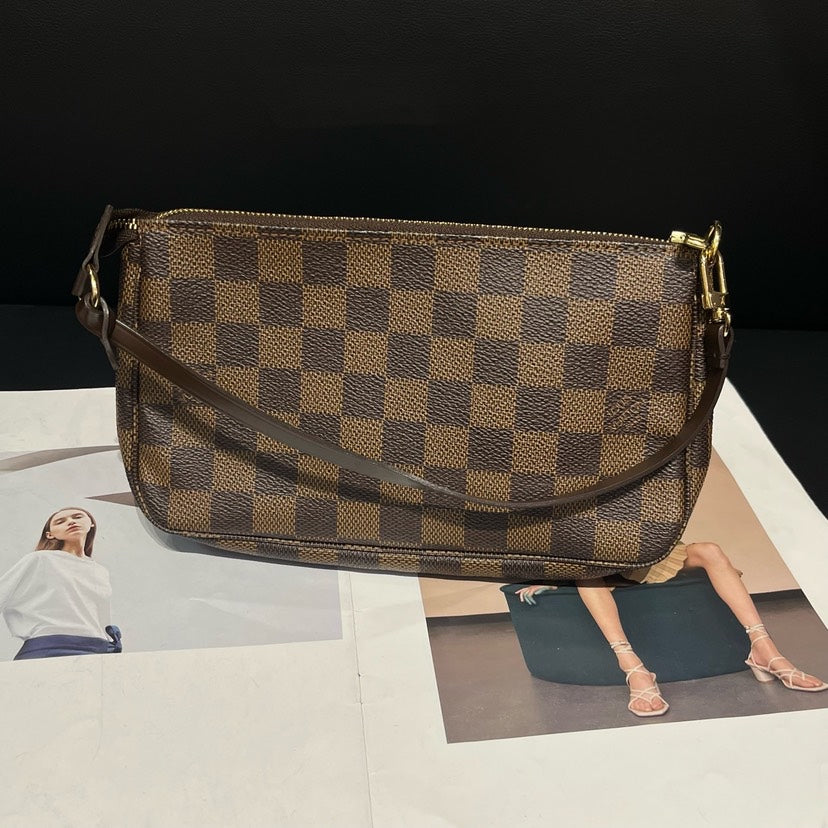 Louis Vuitton Damier Pochette Accessories Brown Handbag