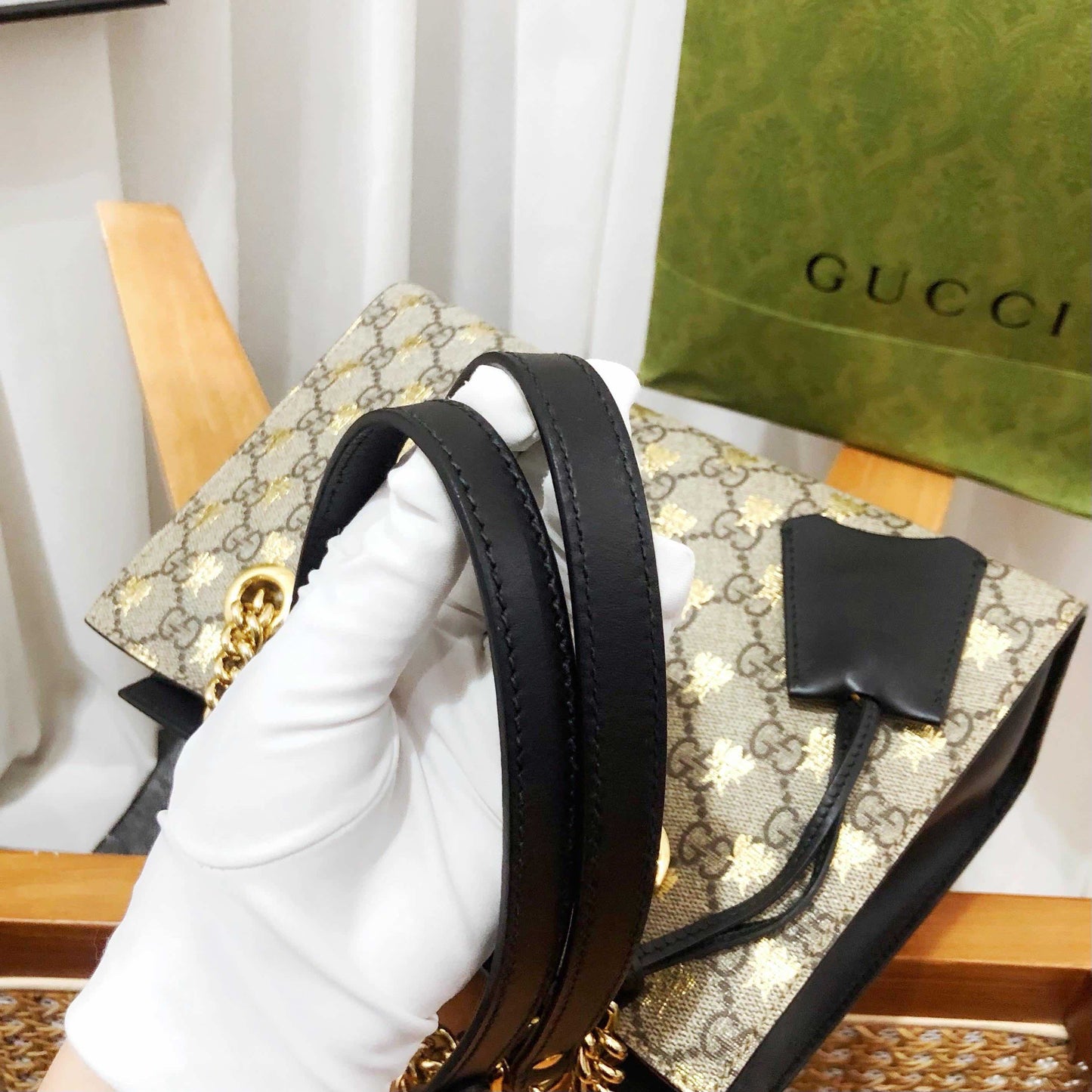 gucci padlock shoulder bag beige black