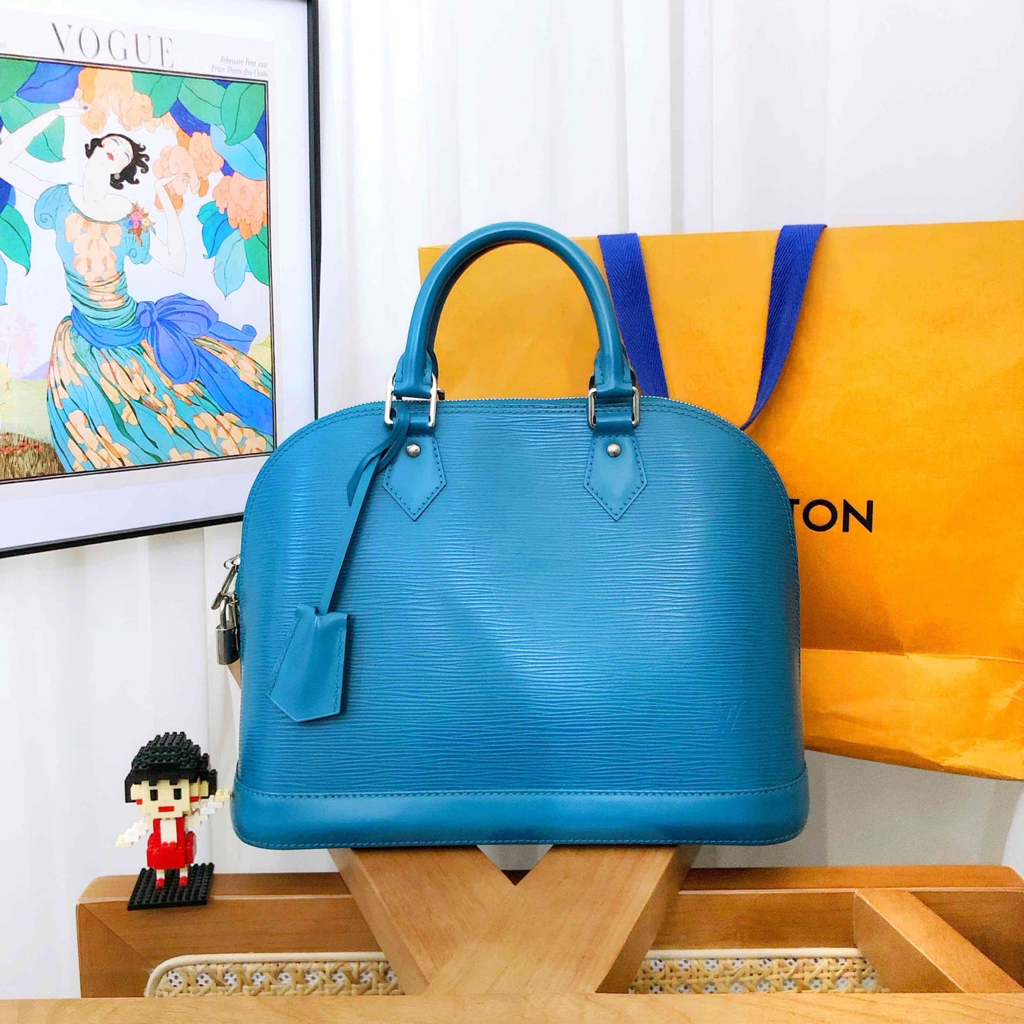 Louis Vuitton Alma Shell Wrap OS Blue Handbag