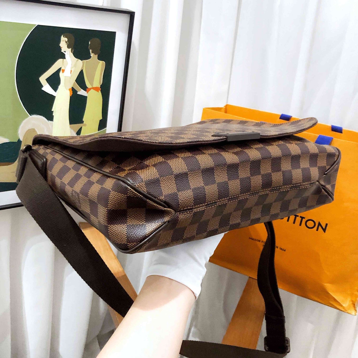 Louis Vuitton Damier Ebene Messenger Bag