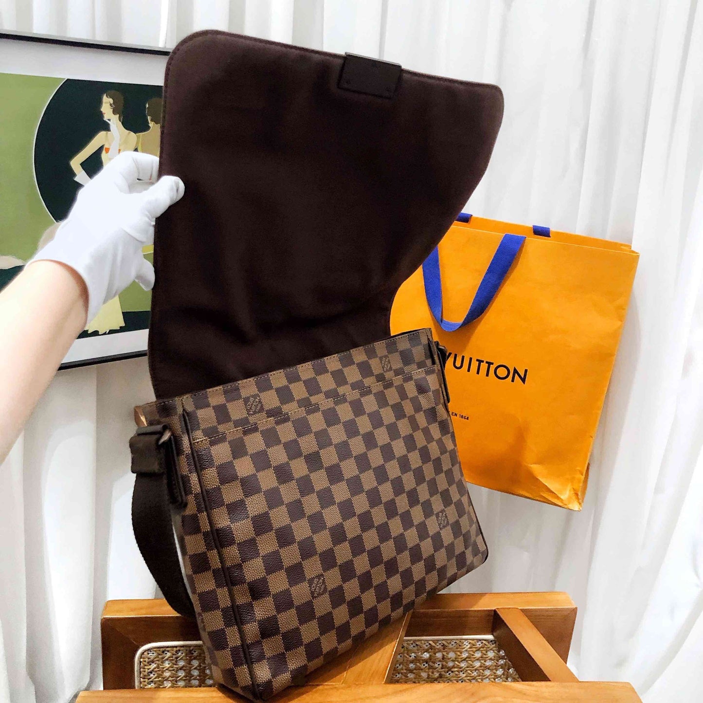 Louis Vuitton Damier Ebene Messenger Bag