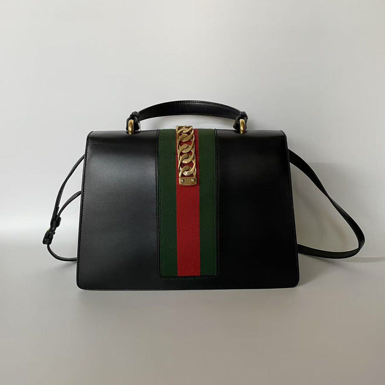 Gucci Black Leather Two Ways Shoulder Bag