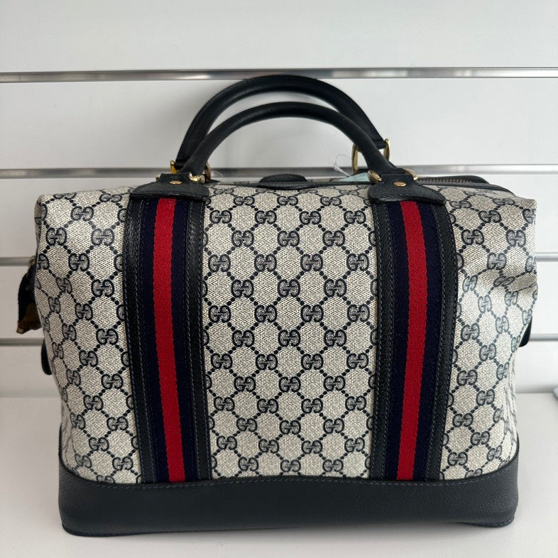 Gucci Duffle Bag 1902 in Beige Canvas - Pre-Loved Vintage Designer Handbag