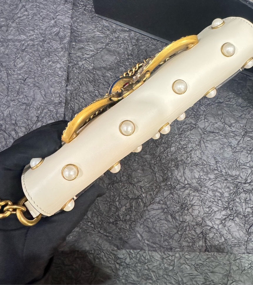 Gucci Pearls and Bee White Crossbody Bag - 3 Ways, 2 Straps