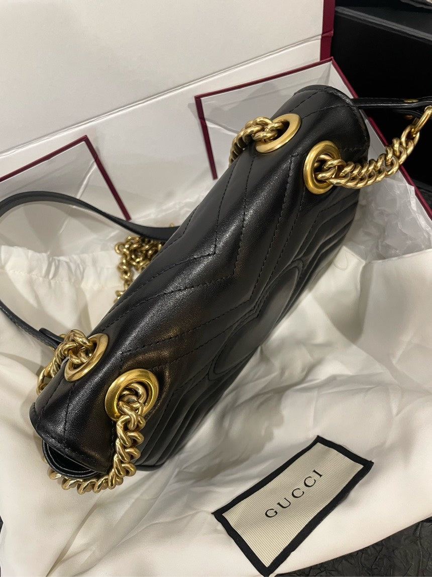 Gucci Marmont 22 Black Gold Shoulder Bag Full Set