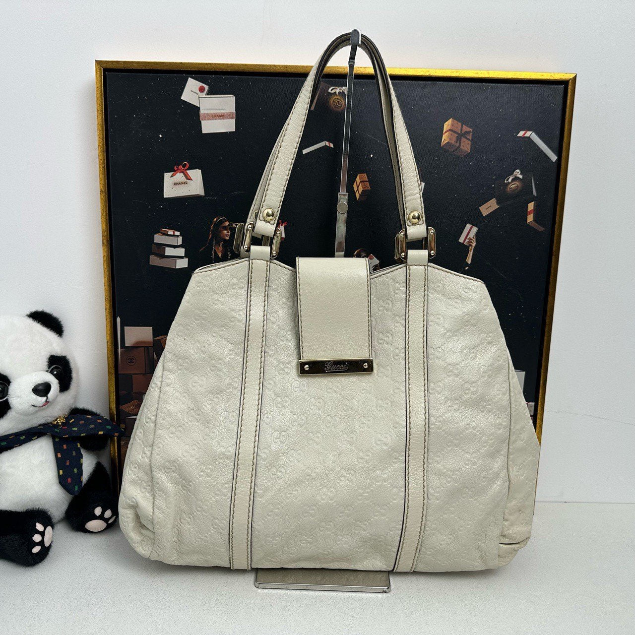 Gucci GG Canvas Ivory Shoulder Bag - Pre-Loved Designer Handbag (11208850)