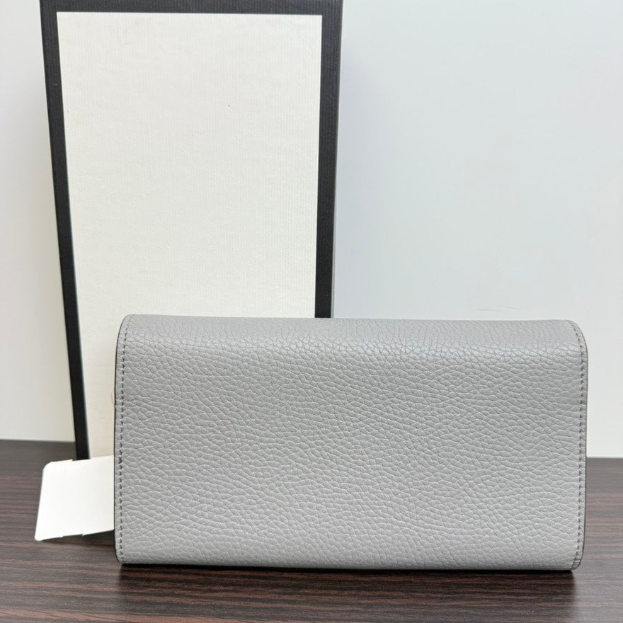 Gucci GG Marmont Long Wallet Gray Leather Preloved B0011