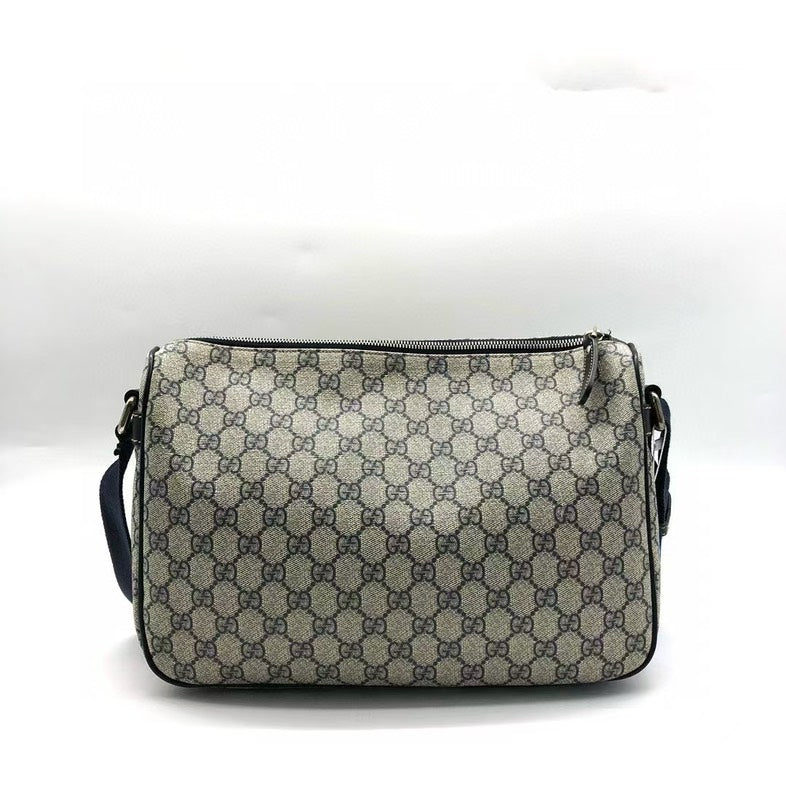 Gucci GG Supreme Beige Crossbody Bag ZZ6626