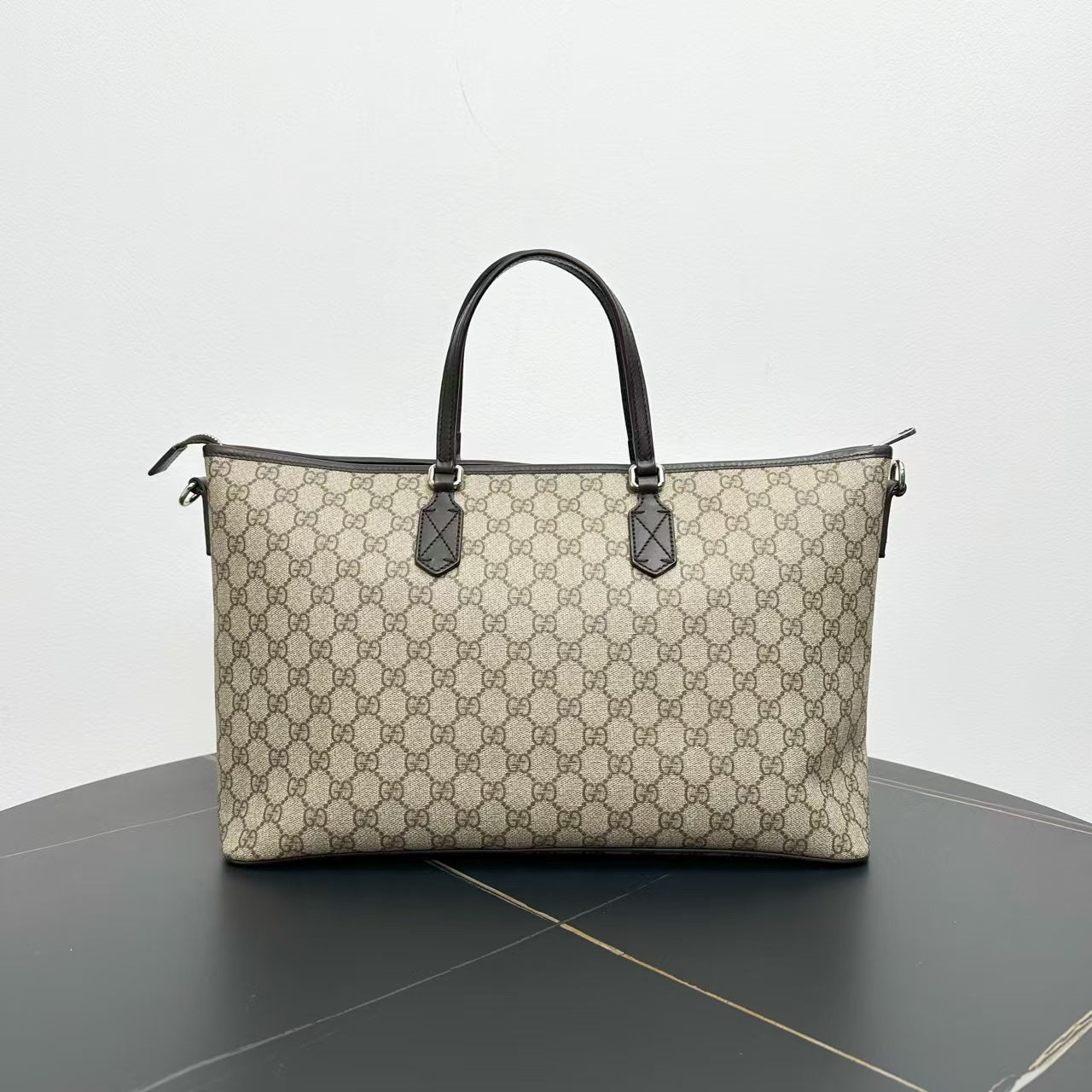 Gucci GG Supreme Beige/Black Tote Bag