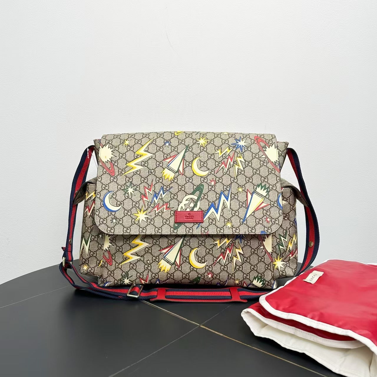 Gucci GG Supreme Diaper Bag Beige Canvas Messenger