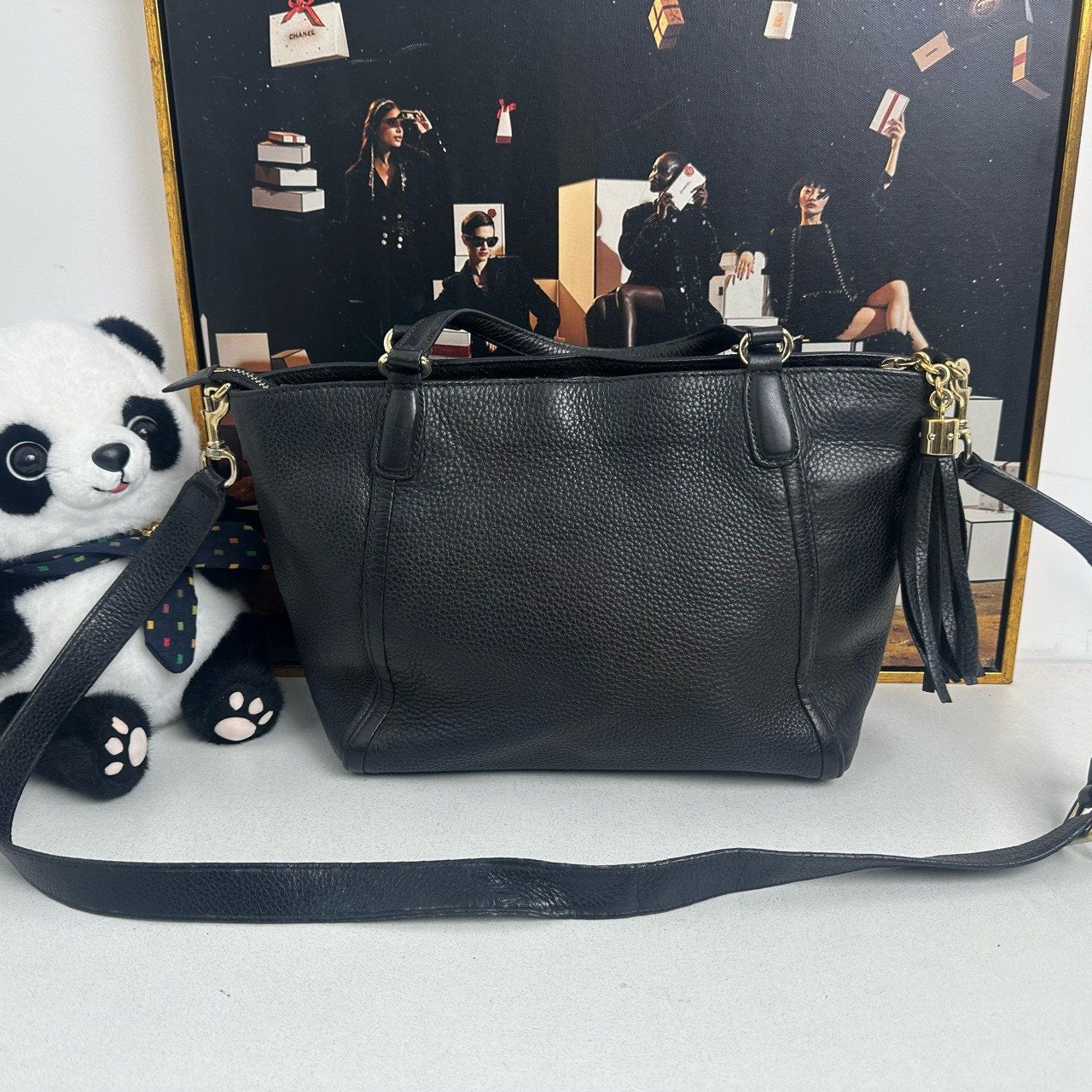 Gucci GG Black Leather Medium Two-Way Bag (11867564)