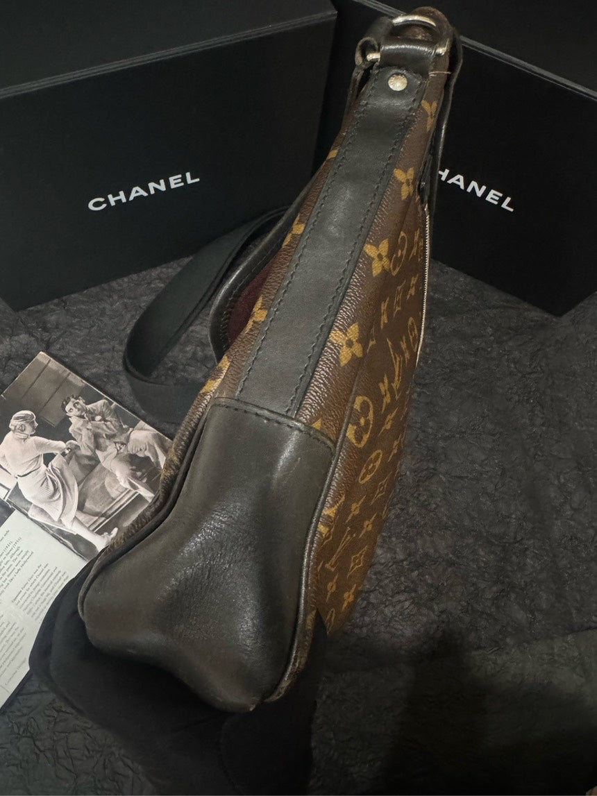 LOUIS VUITTON Classic Vintage Monogram Brown Crossbody Messenger Bag