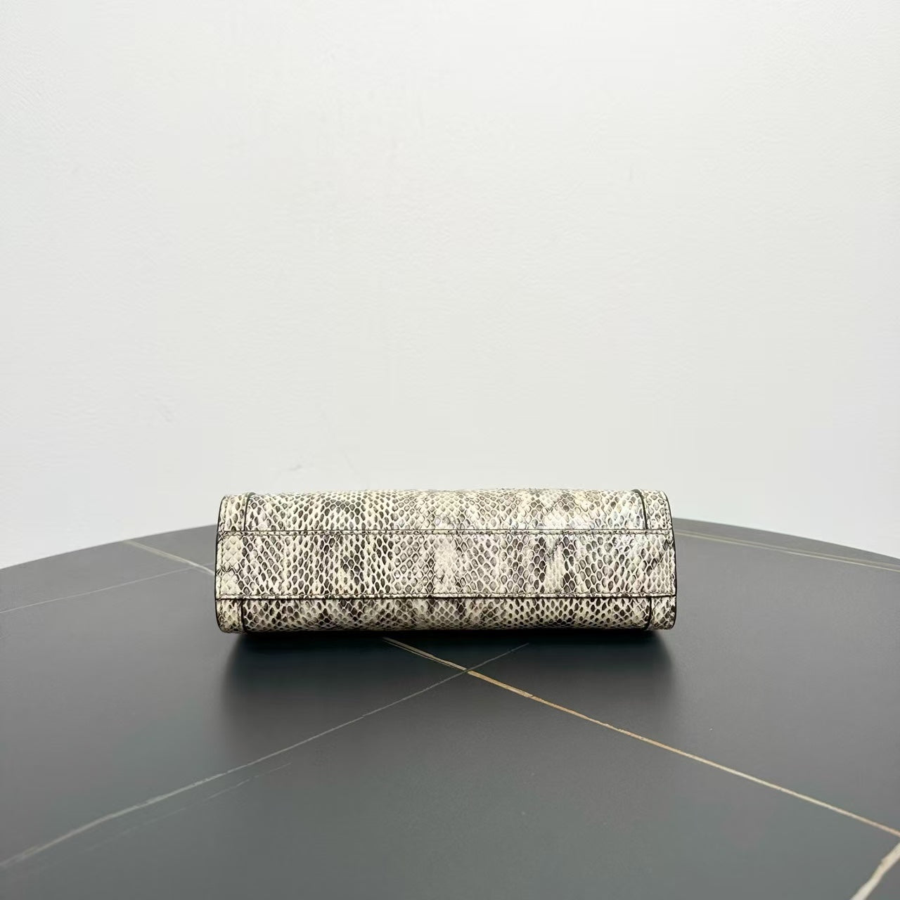 Gucci Ophidia Shoulder Bag Beige Leather Type