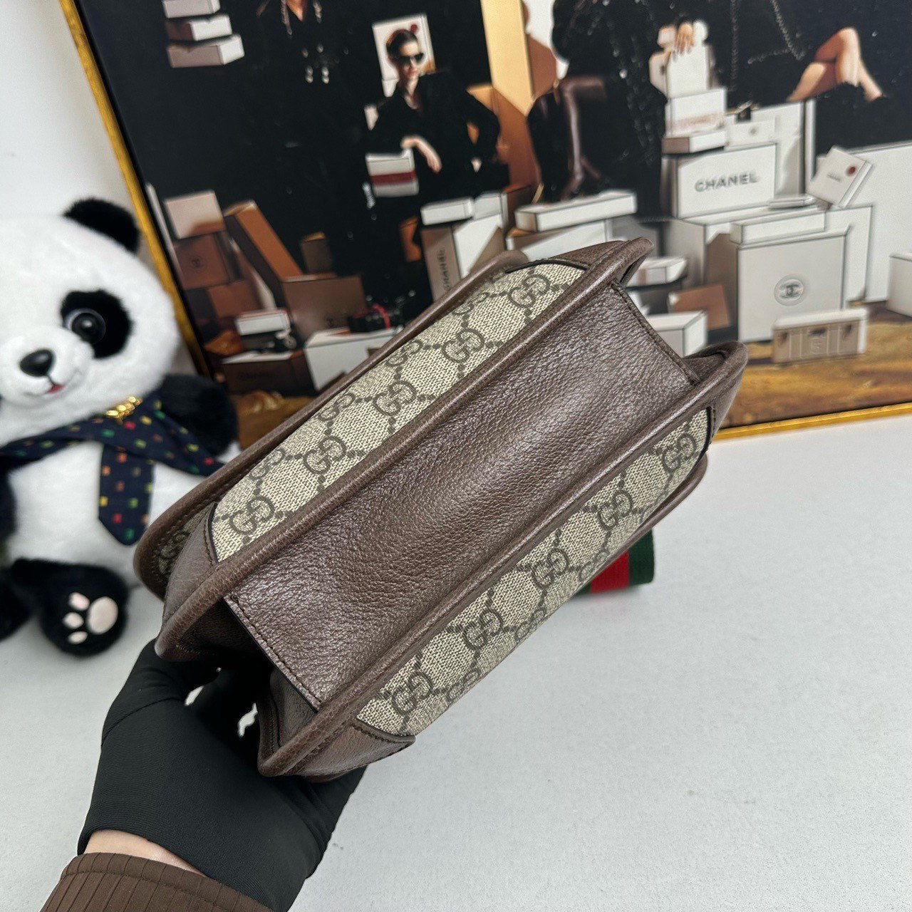 Gucci GG Supreme Brown Canvas Shoulder Bag - Pre-Loved