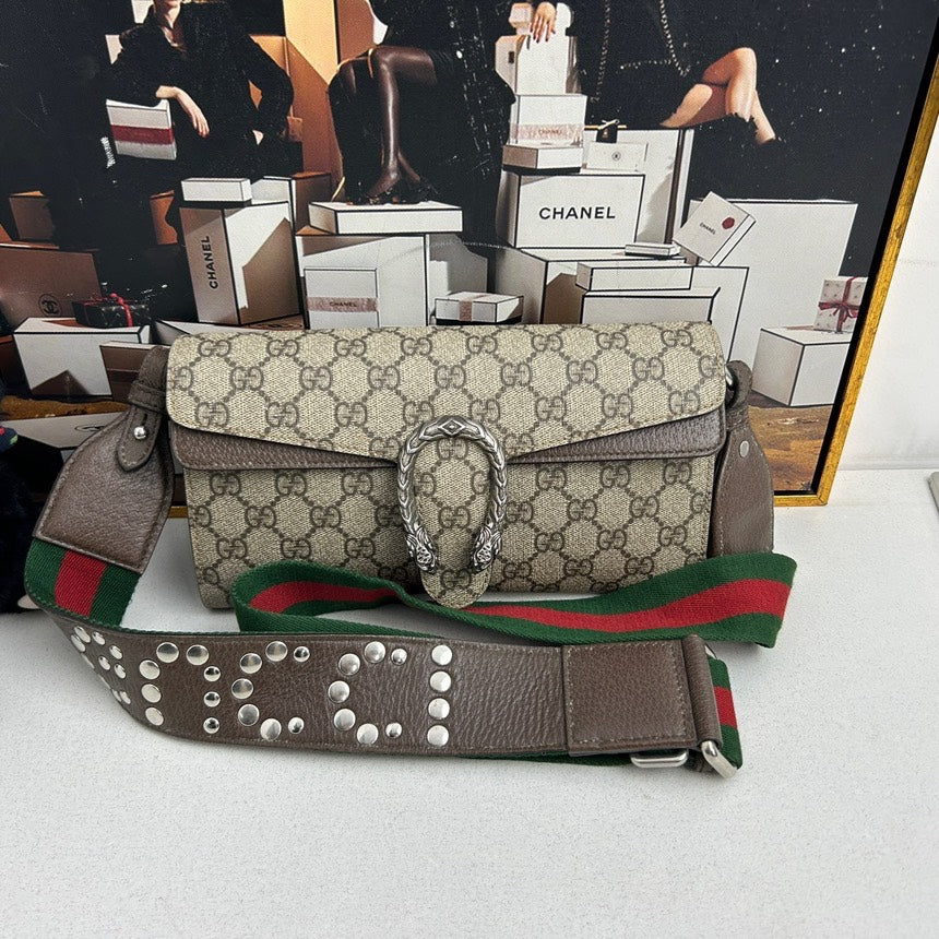 Gucci Dionysus GG Supreme Beige Shoulder Bag - Pre-loved with One Strap Missing