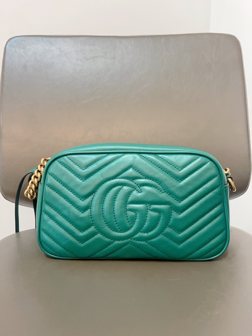 Gucci GG Marmont Matelassé Leather Emerald Green Camera Bag - Preloved Crossbody