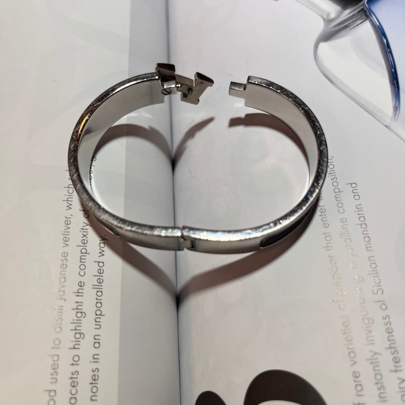 Hermes Clic H Bracelet Black Silver Bracelets