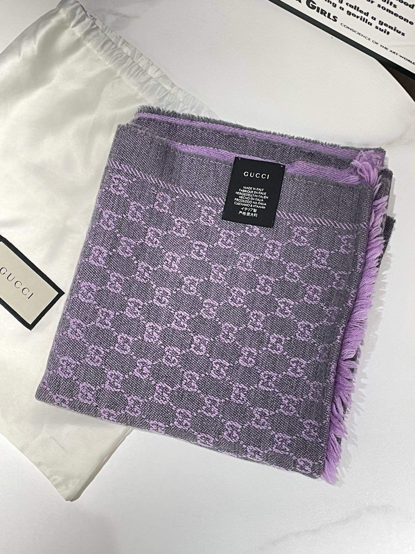 Gucci Wool Scarf 180x48cm in Purple