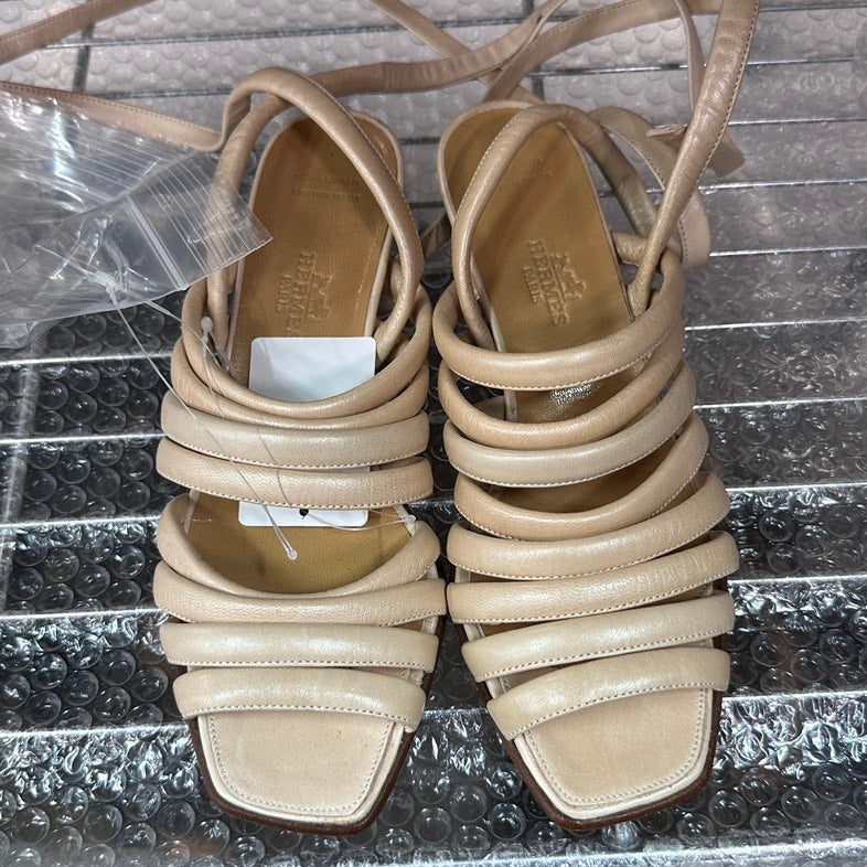 Hermes Pre-loved Sandals Beige Leather Size 35.5