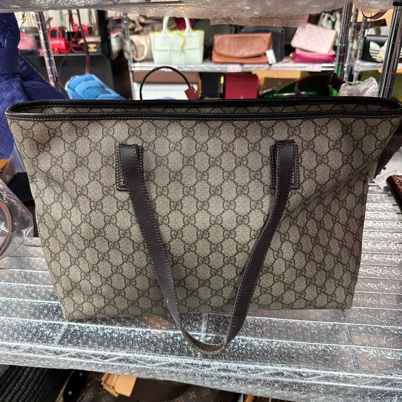 Gucci GG Monogram Beige Canvas Tote - Pre-loved Discounted Non-able