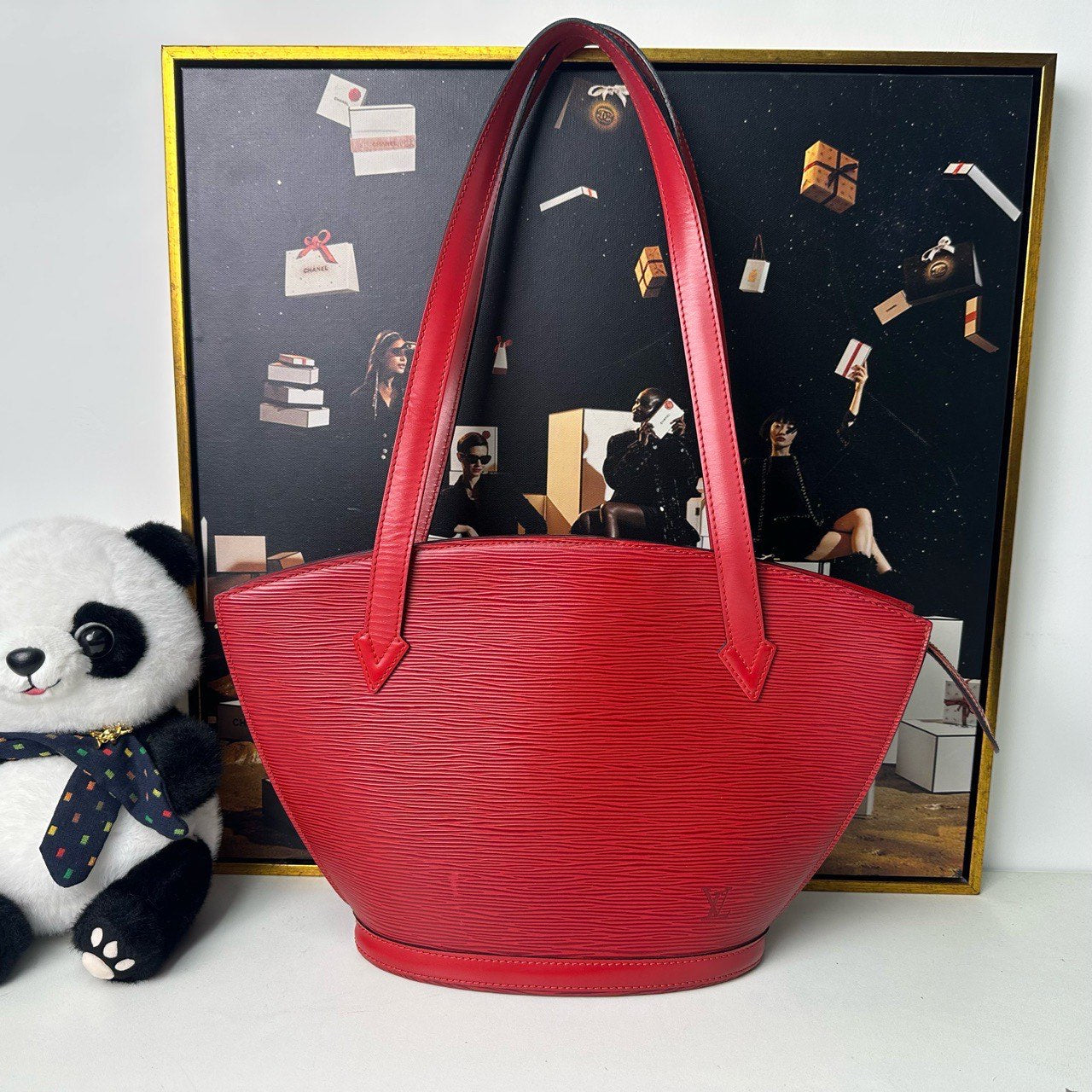 Louis Vuitton Epi Red Shoulder Bag (12486636) Pre-Loved Ladies Handbag
