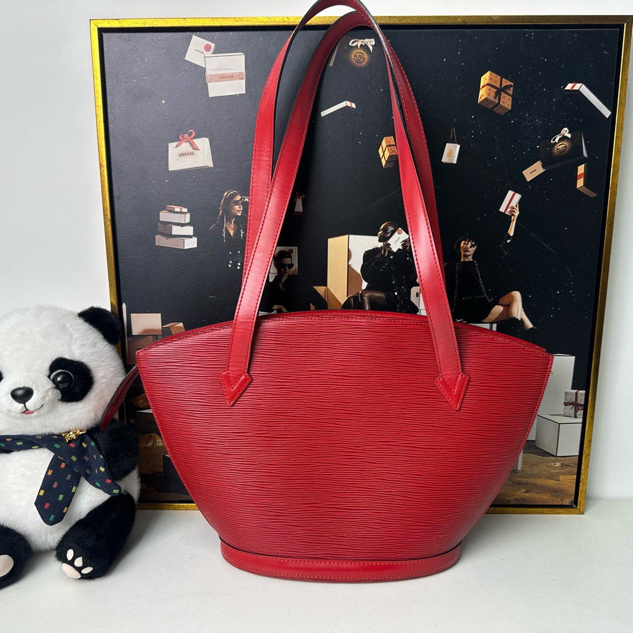 Louis Vuitton Epi Red Shoulder Bag (12486636) Pre-Loved Ladies Handbag