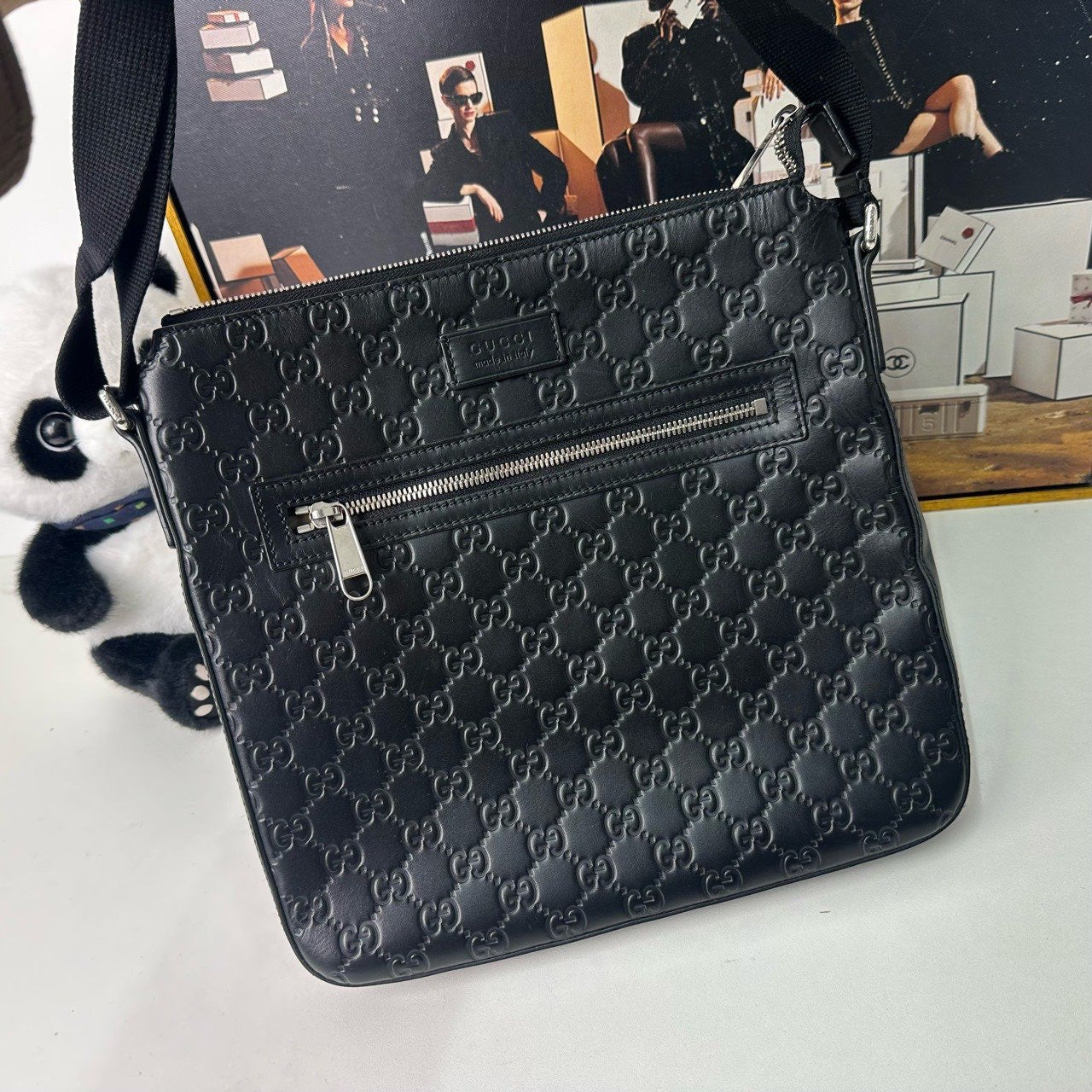 Gucci Men's GG Black Messenger Bag - Pre-Loved Designer Handbag