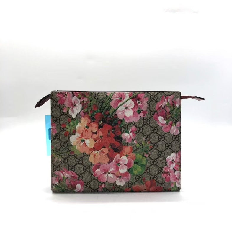 Gucci Flora Clutch XY0188 Multicolor Canvas Clutch