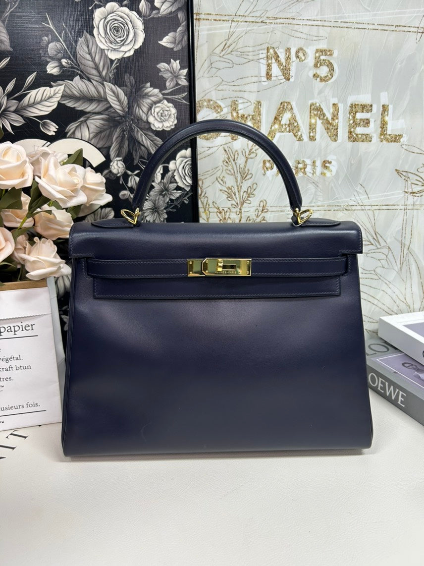Hermes Kelly 32 Bag in Navy Leather - Preloved Condition