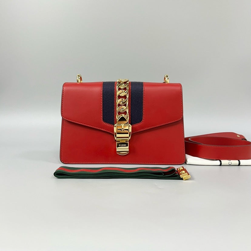 Gucci Preloved Sylvie Red Shoulder Bag XJ10902