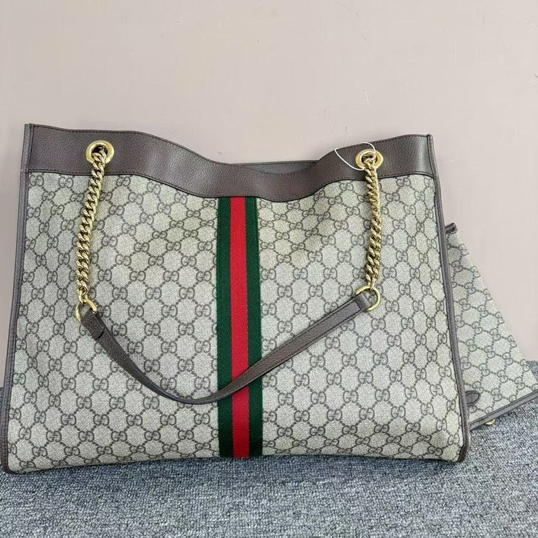 Gucci GG Supreme Beige Tote Bag