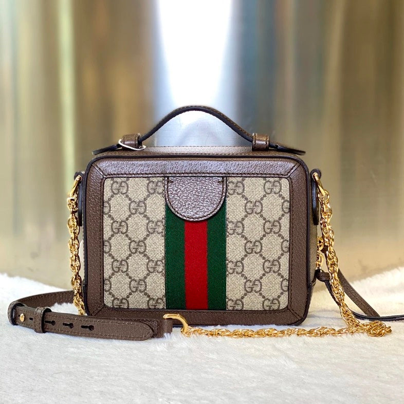 Gucci GG Supreme Crossbody Bag 9234 Brown Canvas Leather.