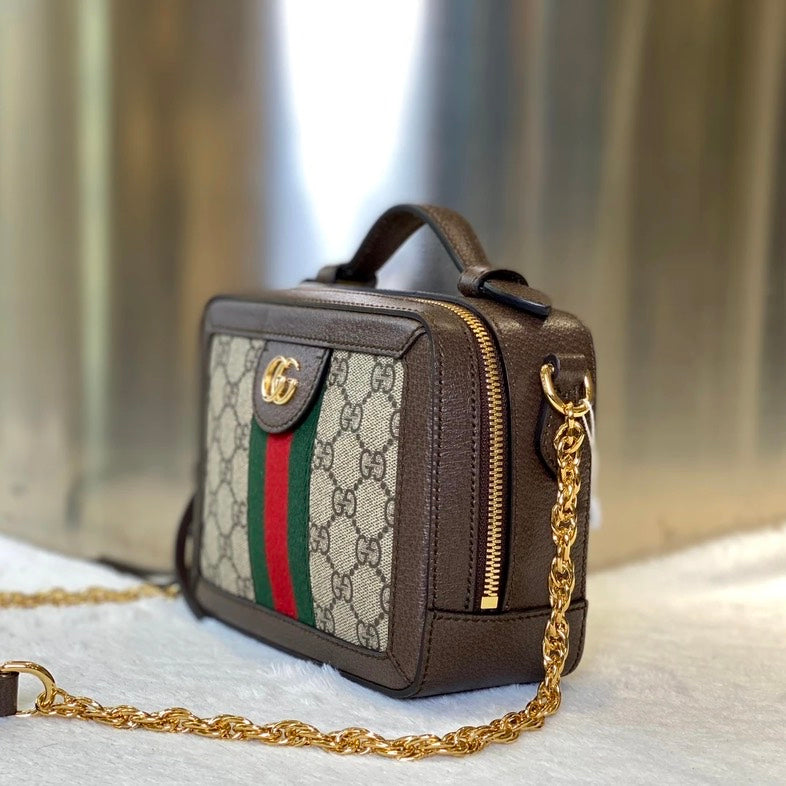 Gucci GG Supreme Crossbody Bag 9234 Brown Canvas Leather.